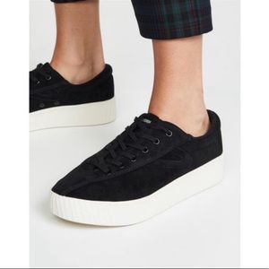 TRETORN NY Lite Black Bold Platform Sneakers Size 9